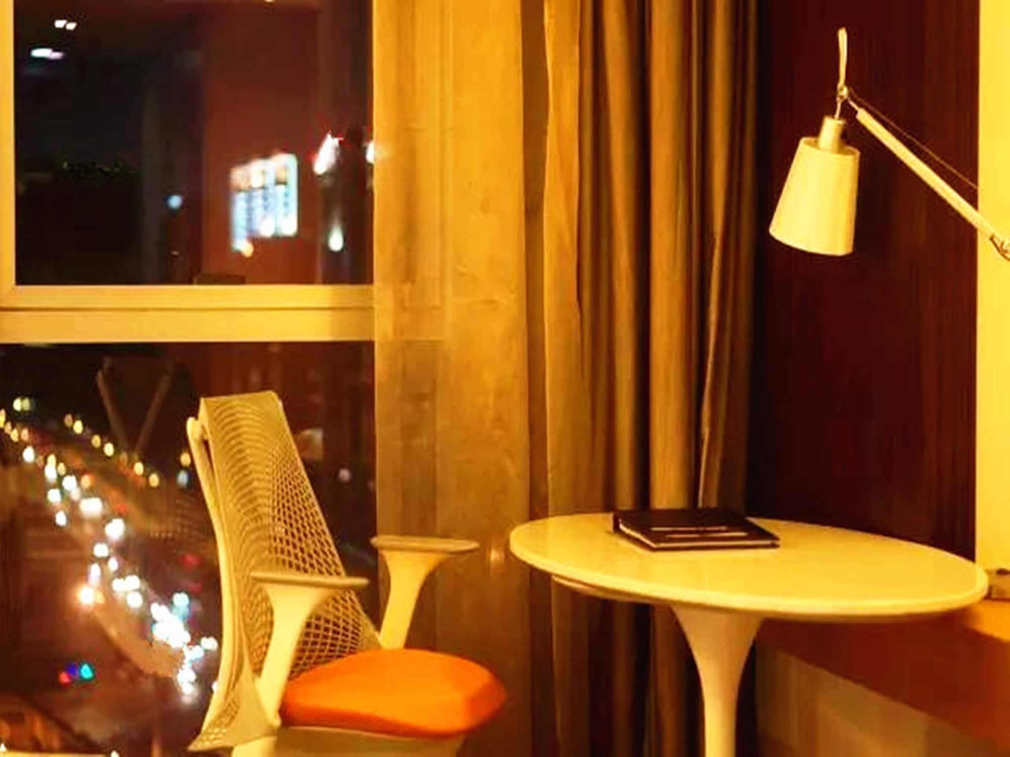 Hilton Garden Inn Chengdu Huayang Экстерьер фото