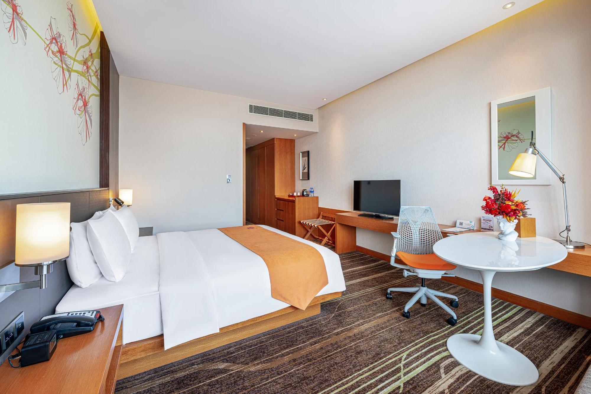 Hilton Garden Inn Chengdu Huayang Экстерьер фото