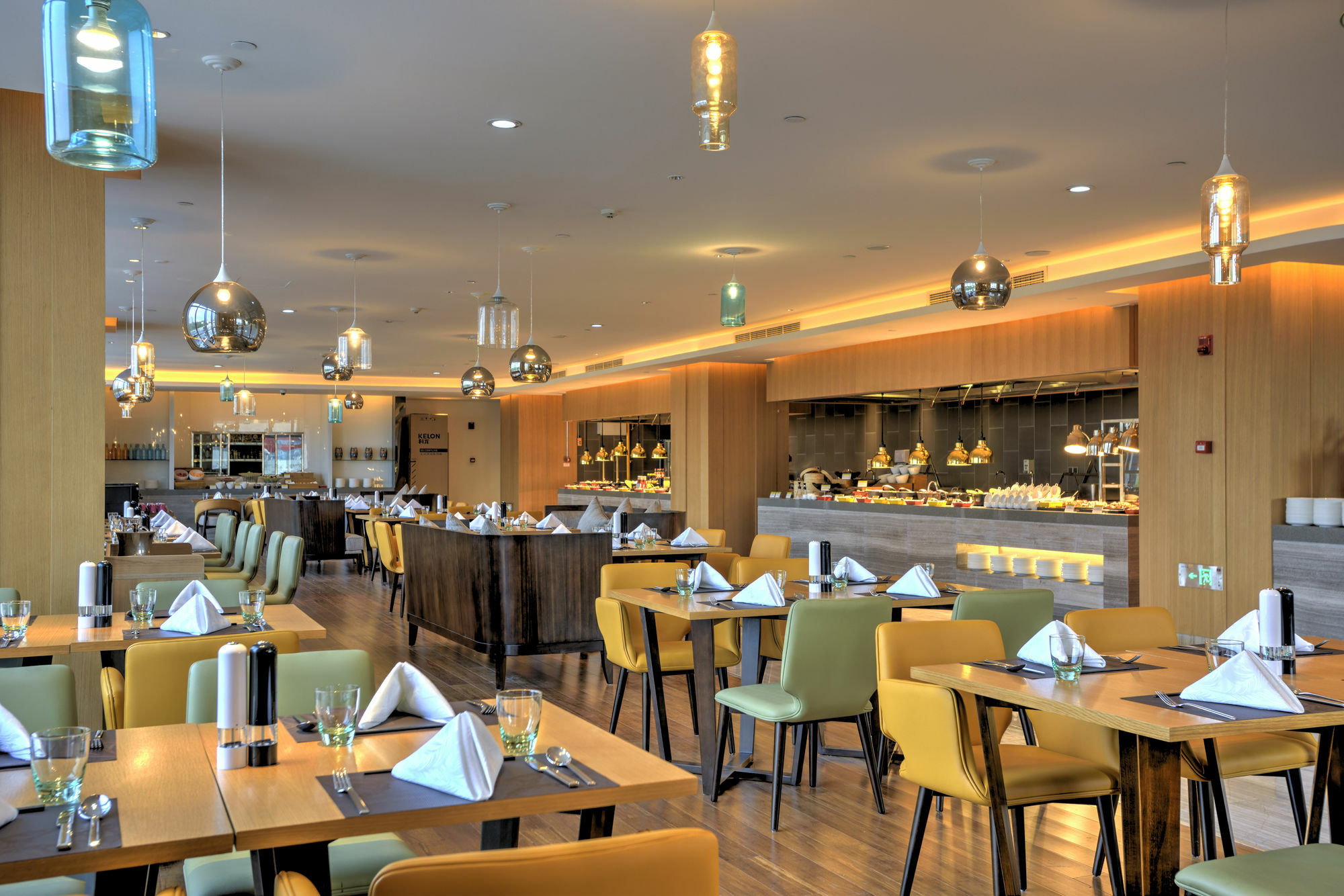 Hilton Garden Inn Chengdu Huayang Экстерьер фото